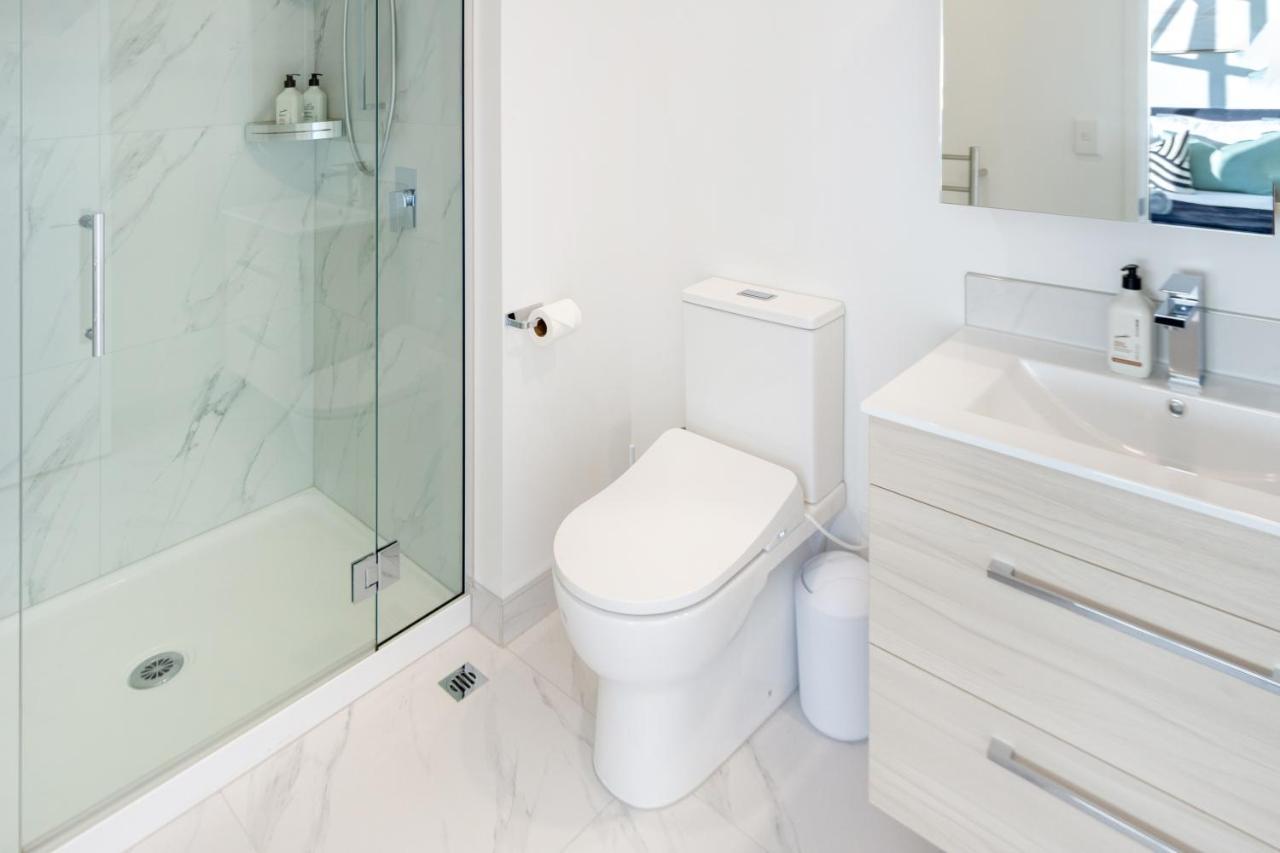 Stylish Home In The Heart Of Christchurch 2 Bed Bagian luar foto